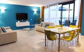 Casa Azul 2Bedroom Apartment & Ocean View Terrace Wifi Premium